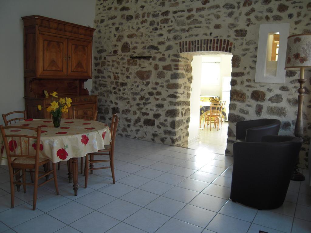 Vila Gite La Forge Alexain Exteriér fotografie